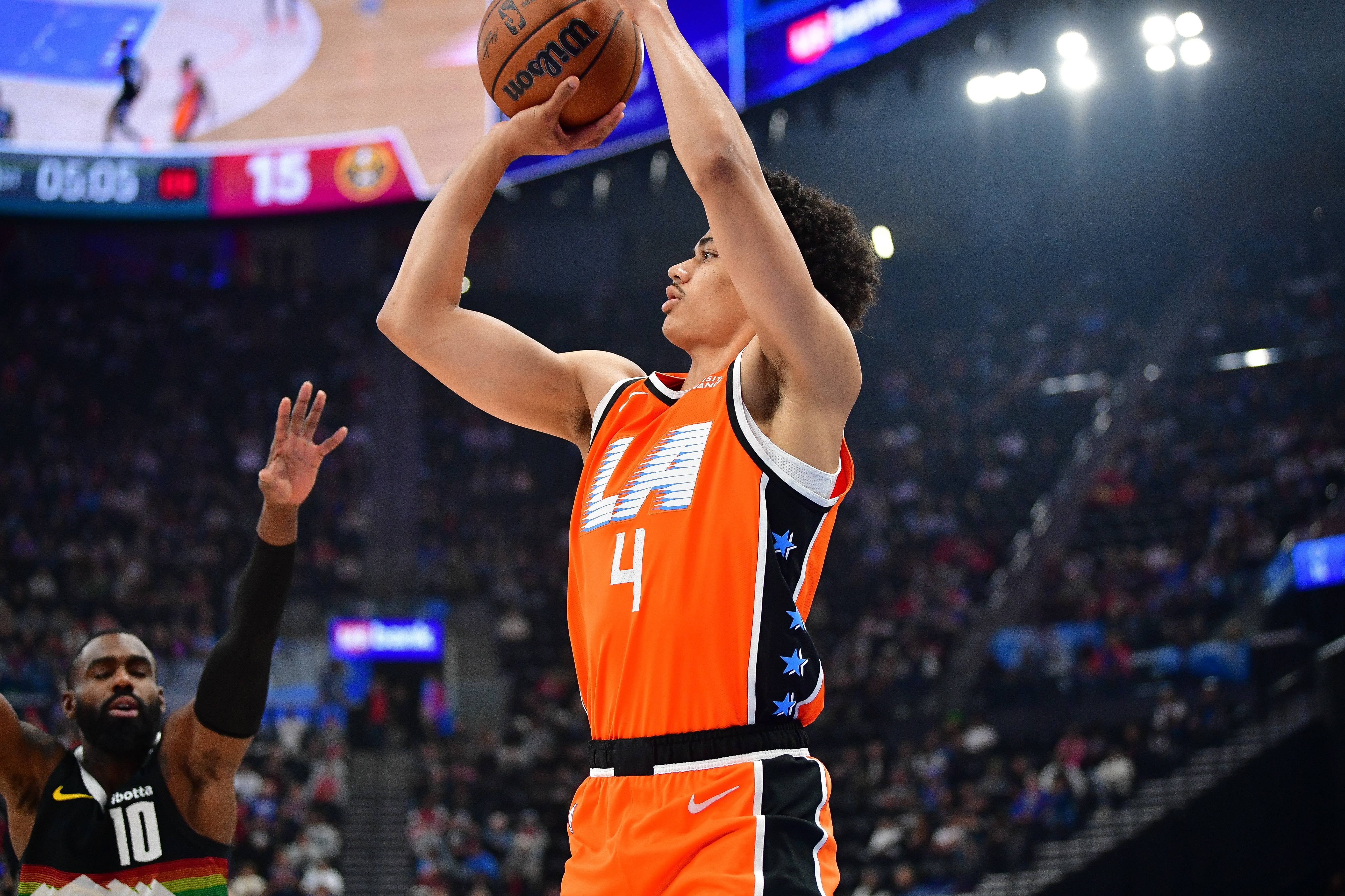 星空体育下载-船记：乔丹·米勒和桑德斯为赢球出大力 他们取得了惊人的进步